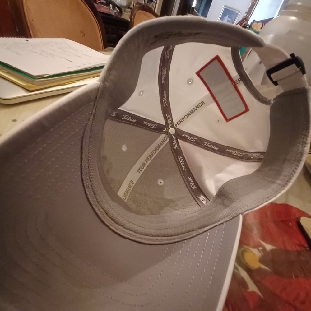 Titleist Men's Golf Cap Adjustable Pro VI FJ White with Black Lettering - Picture 8 of 8
